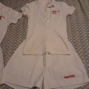 Old Hooters hostess uniform